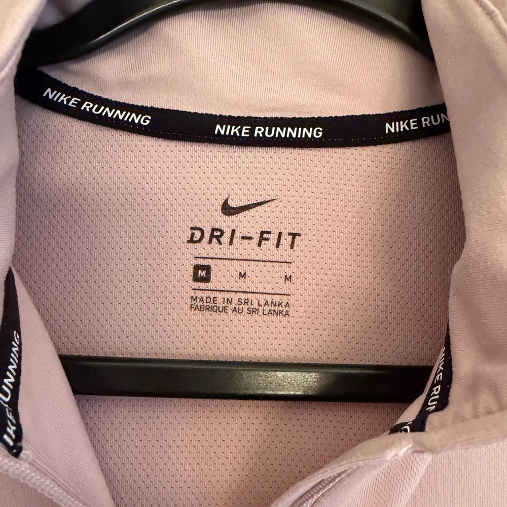 Nike women’s quarter zip